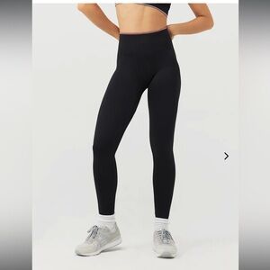 Outdoor Voices Seamless 7/8 legging